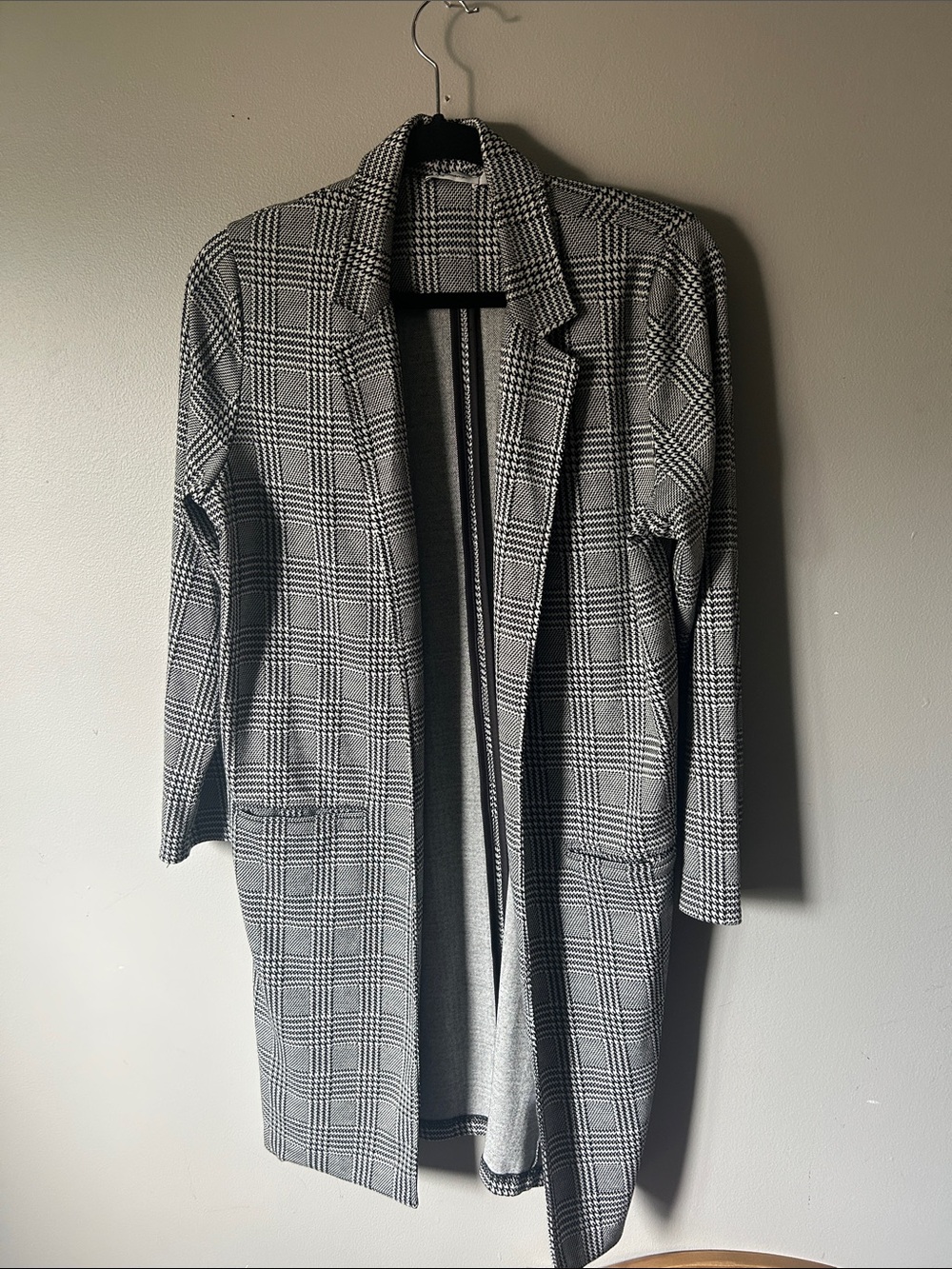 Reitmans Black & White Plaid Long Coatigan
